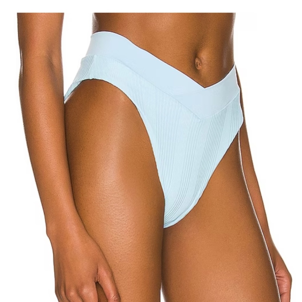 L*Space Court Bottom Bitsy Cut Size S